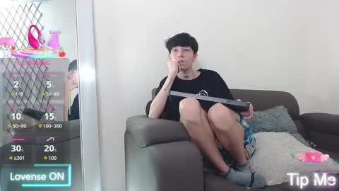 Liam  online show from February 20, 7:25 pm