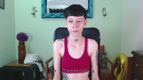 Liam  online show from April 18, 12:09 pm