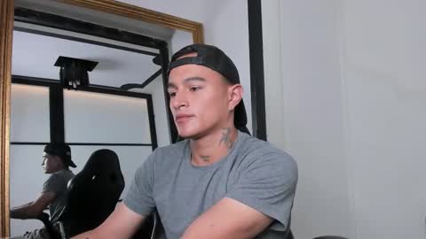 LiamDeep online show from October 2, 6:26 pm