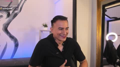 LiamDeep online show from December 5, 8:38 pm