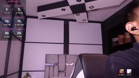 LiamDeep online show from February 1, 6:06 pm