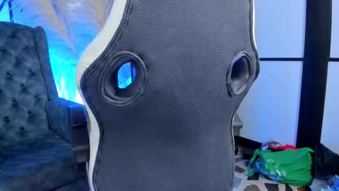 LiamDeep online show from March 2, 5:19 am