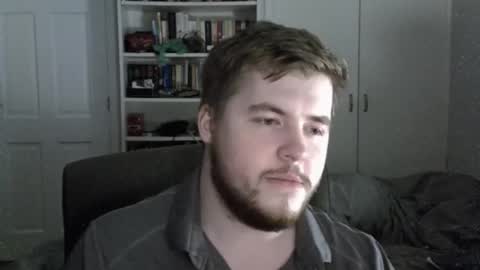 Liam Fox online show from September 12, 1:17 am