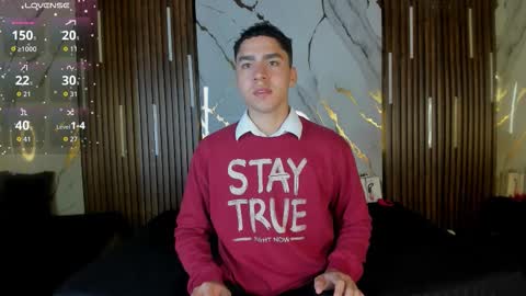 Snapshot of liamnovak chatting on November 19, 12:05 pm Liam online show from November 19, 12:05 pm