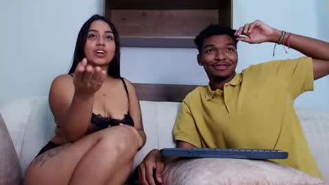 Snapshot of liamoon_ chatting on October 10, 7:46 pm Lia online show from October 10, 7:46 pm