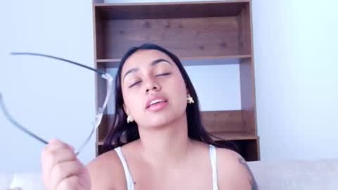 Snapshot of liamoon_ chatting on October 13, 1:55 pm Lia online show from October 13, 1:55 pm