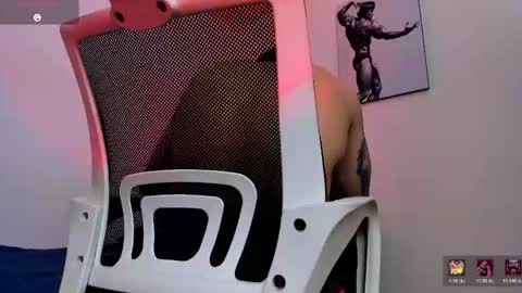 liam online show from April 19, 9:08 am