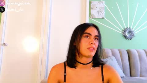 Tell me Liam online show from February 5, 10:01 pm