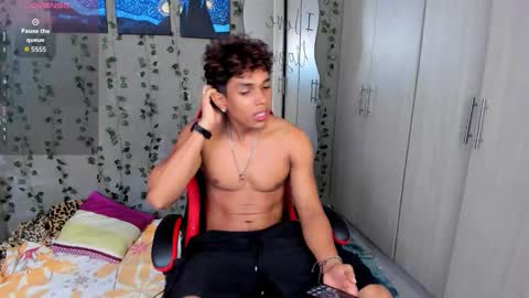 liamvibes212 online show from March 23, 2:21 pm