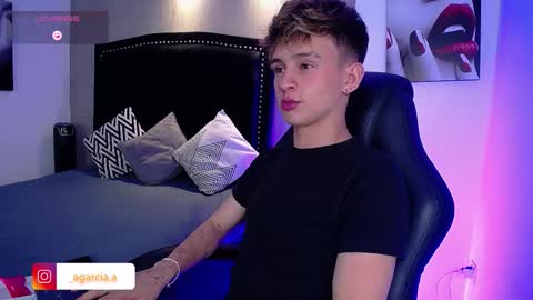 liam online show from March 29, 4:45 am