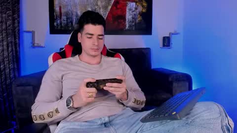 liamwyatt_ online show from March 28, 3:06 am