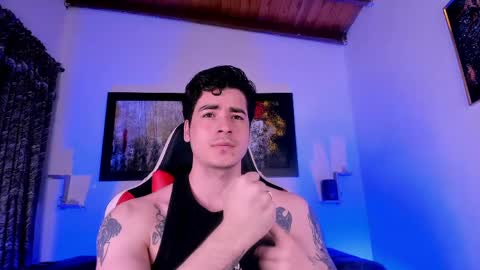 Snapshot of liamwyatt_ chatting on May 26, 3:02 am liamwyatt_ online show from May 26, 3:02 am