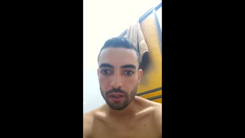 lian_mike203523 online show from April 26, 12:36 pm