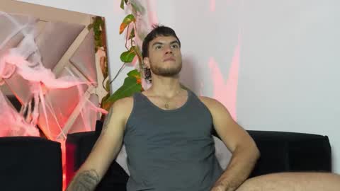 Lian Oconner online show from October 15, 12:55 am