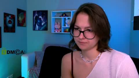 Li online show from June 29, 7:14 pm