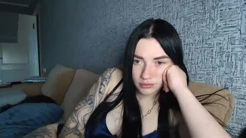 liana_diva online show from April 17, 4:10 pm