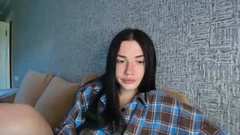 Snapshot of liana_diva chatting on July 15, 10:42 am liana_diva online show from July 15, 10:42 am