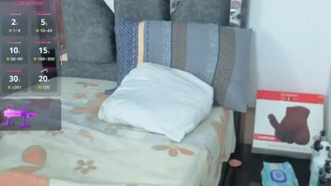 Snapshot of liana_hott chatting on April 5, 11:29 am liana_hott online show from April 5, 11:29 am