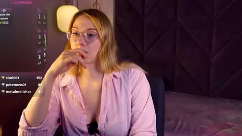 Liana online show from December 22, 2:30 am