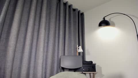 lianewhite online show from November 10, 12:42 am