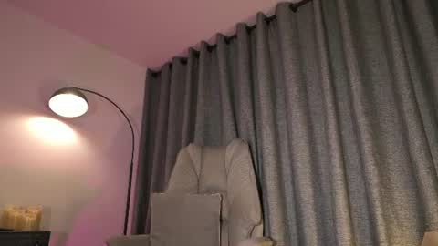 lianewhite online show from June 24, 12:09 am