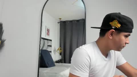 Snapshot of lianfox_ chatting on July 10, 12:19 pm lianfox_ online show from July 10, 12:19 pm