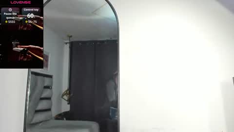Snapshot of lianfox_ chatting on July 18, 1:37 pm lianfox_ online show from July 18, 1:37 pm