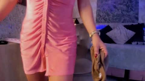 Snapshot of liannaa_ chatting on September 29, 7:51 pm Lian online show from September 29, 7:51 pm