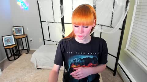 Snapshot of liannalawson chatting on January 8, 2:57 am Lianna Lawson online show from January 8, 2:57 am