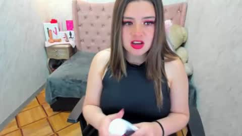 Snapshot of lianngrace chatting on October 18, 12:39 pm Grace online show from October 18, 12:39 pm