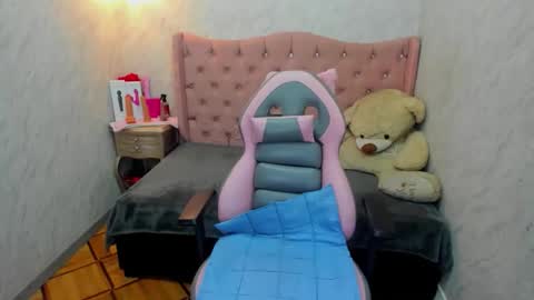 Grace online show from March 28, 2:49 pm