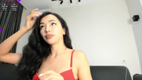 Lian online show from September 26, 7:23 am