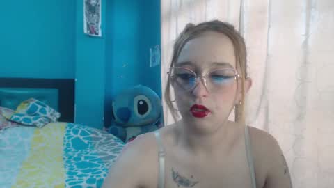 Lia Roberts online show from January 25, 11:55 am