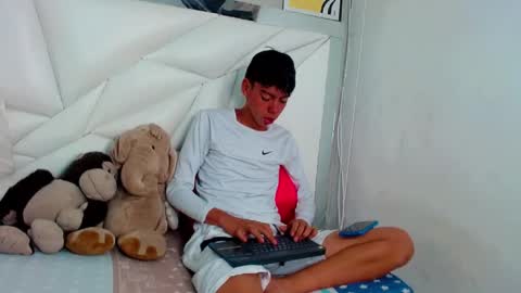 LIAR online show from April 23, 3:08 am