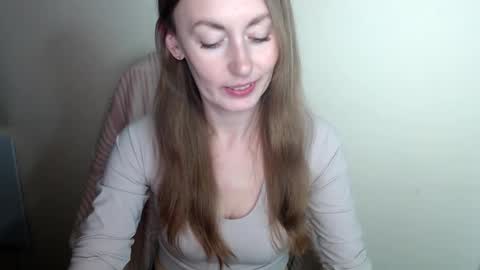 Snapshot of liasais_ chatting on May 8, 12:21 pm Lia online show from May 8, 12:21 pm