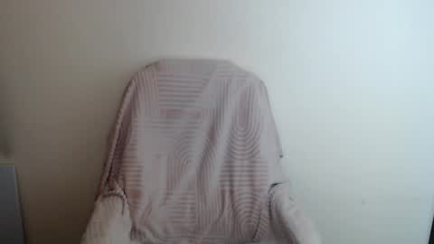 Snapshot of liasais_ chatting on June 10, 12:15 pm Lia online show from June 10, 12:15 pm