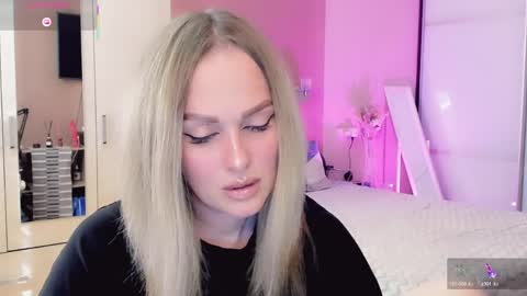 Snapshot of libby_nora chatting on May 14, 11:50 am Libby online show from May 14, 11:50 am