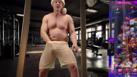 Snapshot of libo_horny_muscle chatting on December 25, 9:13 am Justin Libo online show from December 25, 9:13 am