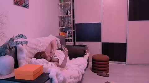 libra_mia online show from September 16, 5:36 pm