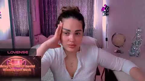 Snapshot of libra_mia chatting on June 15, 8:27 am libra_mia online show from June 15, 8:27 am