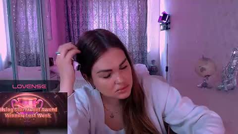 Snapshot of libra_mia chatting on July 13, 6:49 am libra_mia online show from July 13, 6:49 am