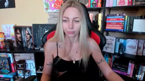 Anna online show from April 23, 8:46 am