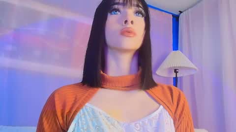 Snapshot of liccy_hall chatting on August 5, 11:46 am Valentina Hall online show from August 5, 11:46 am