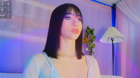Snapshot of liccy_hall chatting on August 6, 11:45 am Valentina Hall online show from August 6, 11:45 am