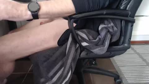 Snapshot of lickerxx46 chatting on March 5, 2:24 pm lickerxx46 online show from March 5, 2:24 pm