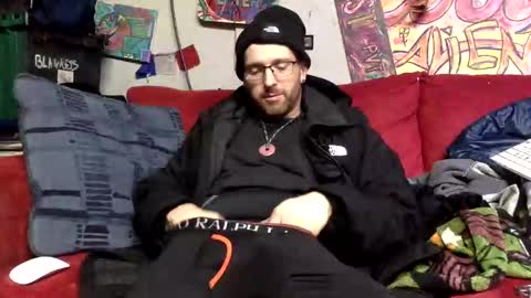 IM A BAD DAWGY WOOF WOOF online show from November 3, 7:20 am