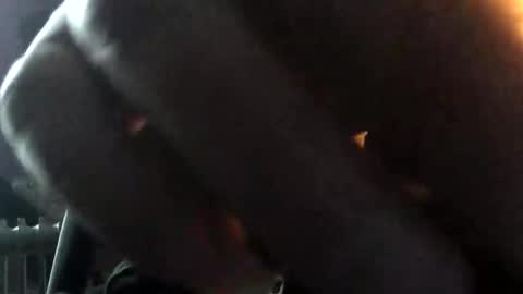 LickYourYoni online show from December 13, 8:15 pm