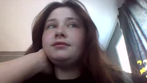 Snapshot of light_lunaa chatting on June 7, 7:34 am light_lunaa online show from June 7, 7:34 am
