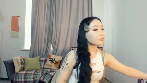 Melissa online show from April 23, 7:30 am