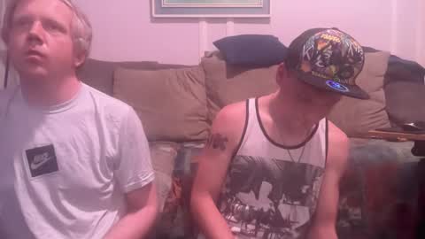 Snapshot of lighteye12489275 chatting on October 4, 9:40 am lighteye12489275 online show from October 4, 9:40 am